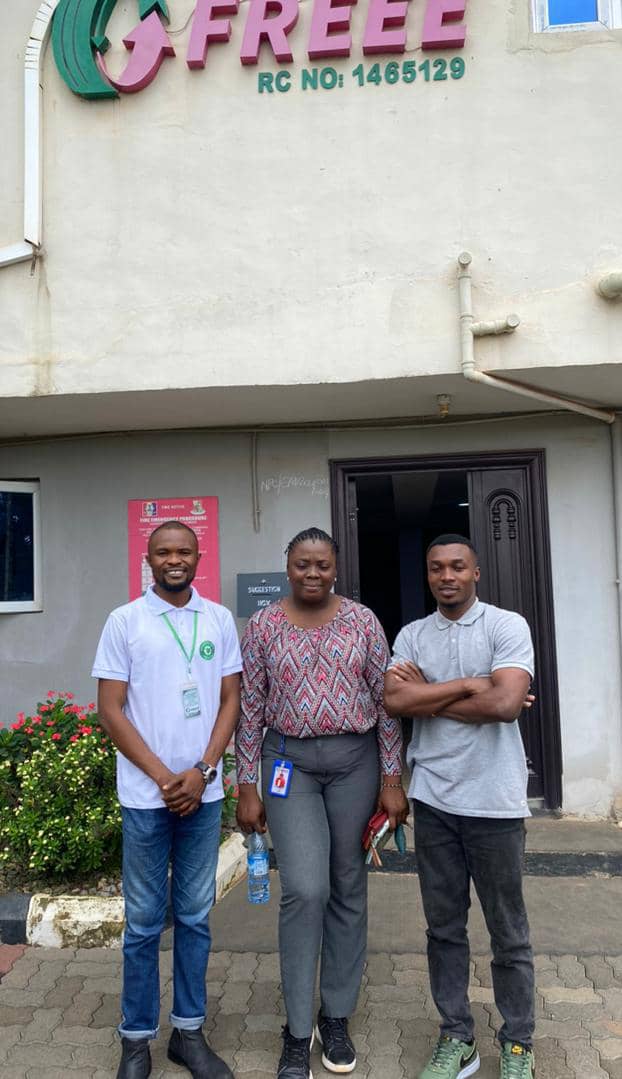 PAULESI_AU's tweet photo. A partnership engagement between PAULESI and Freee Recycling Limited on 3rd August, 2023 at the FRL factory Apata, Ibadan.
#Paulesi
#FreeeRecycleLimited
#PartnershipEngagement https://t.co/MH5lZk20nR
