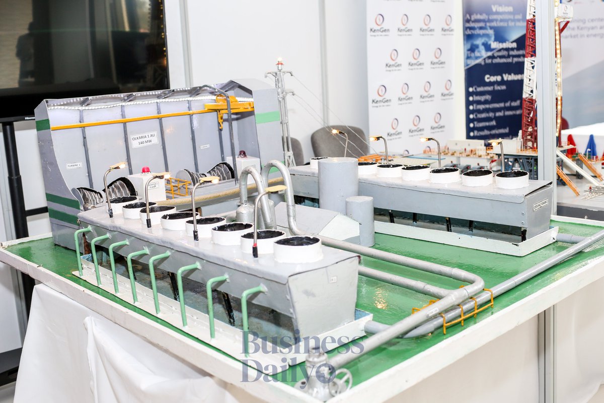 Eaogec's tweet photo. @KenGenKenya demo Geothermal power generating station at the #cleanenergyconference @BD_Africa https://t.co/DHVt8UuRkc