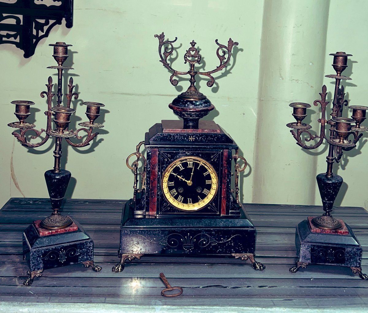k.b.iqbal (@kbiqbal777) on Twitter photo A TRIBUTE TO TRADITION
Presenting original Vintage marble mantel clocks, unique in design, our aims to revive memories of golden era marked by royalty, culture and a vintage lifestyle.
Interested person can DM for Details 🙏.
#vantageclocks
#Hyderabad <a href="/swachhhyd/">Shaandaar Hyderabad</a> A TRIBUTE TO TRADITION
Presenting original Vintage marble mantel clocks, unique in design, our aims to revive memories of golden era marked by royalty, culture and a vintage lifestyle.
Interested person can DM for Details 🙏.
#vantageclocks
#Hyderabad <a href="/swachhhyd/">Shaandaar Hyderabad</a>