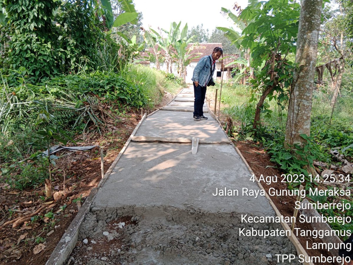 Monitoring kegiatan corblok beton di pekon Sumberejo kabupaten tanggamus 
#BaktiPendampingDesaLampung