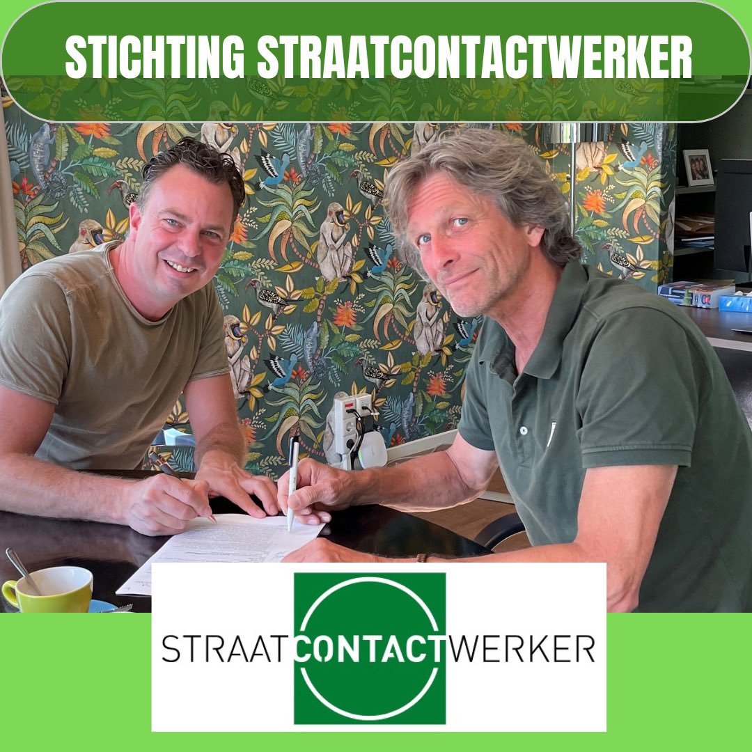 straatcontact's tweet photo. Oprichting stichting StraatContactWerk is een feit! Trots tekende we de nodige papieren! Straatcontact ondersteunde al diverse gemeenten, scholen en welzijn instellingen met #jongerenwerk . Nu kunnen we hierin nog meer maatwerk leveren voor langere en tijdelijke inzetten! https://t.co/6E74JEEYyv