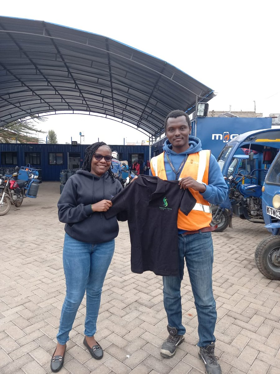 qonasacco's tweet photo. M-Gas members bracing the chilly weather to join the Sacco. Tunashukuru, The Future is very bright ! 😉

We onboard employees of companies too, recommend to us where you work and allow us to do the rest to get you started!

#Membereducation
#empoweringyou https://t.co/1MBgwCXCYb