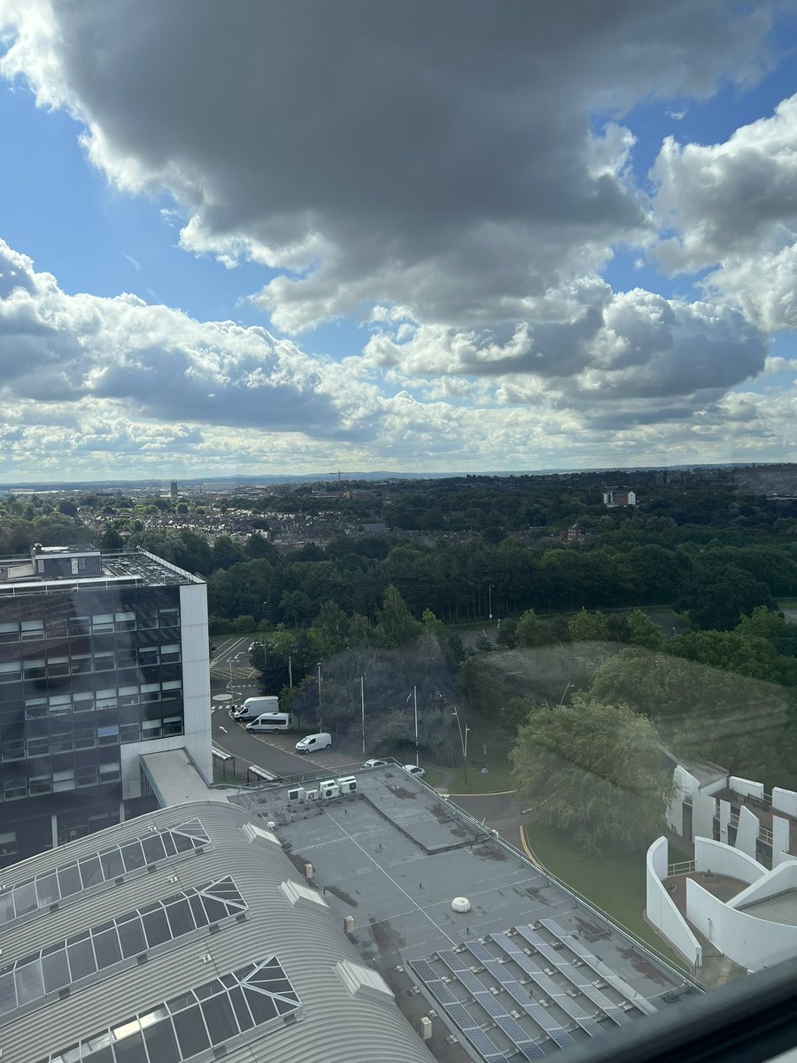 syanne_marie's tweet photo. One thing Iโll miss about working in the labs up on the 8th floor. The views ๐ @DerbyUni #forensicscience #labviews https://t.co/spcSogQWwj