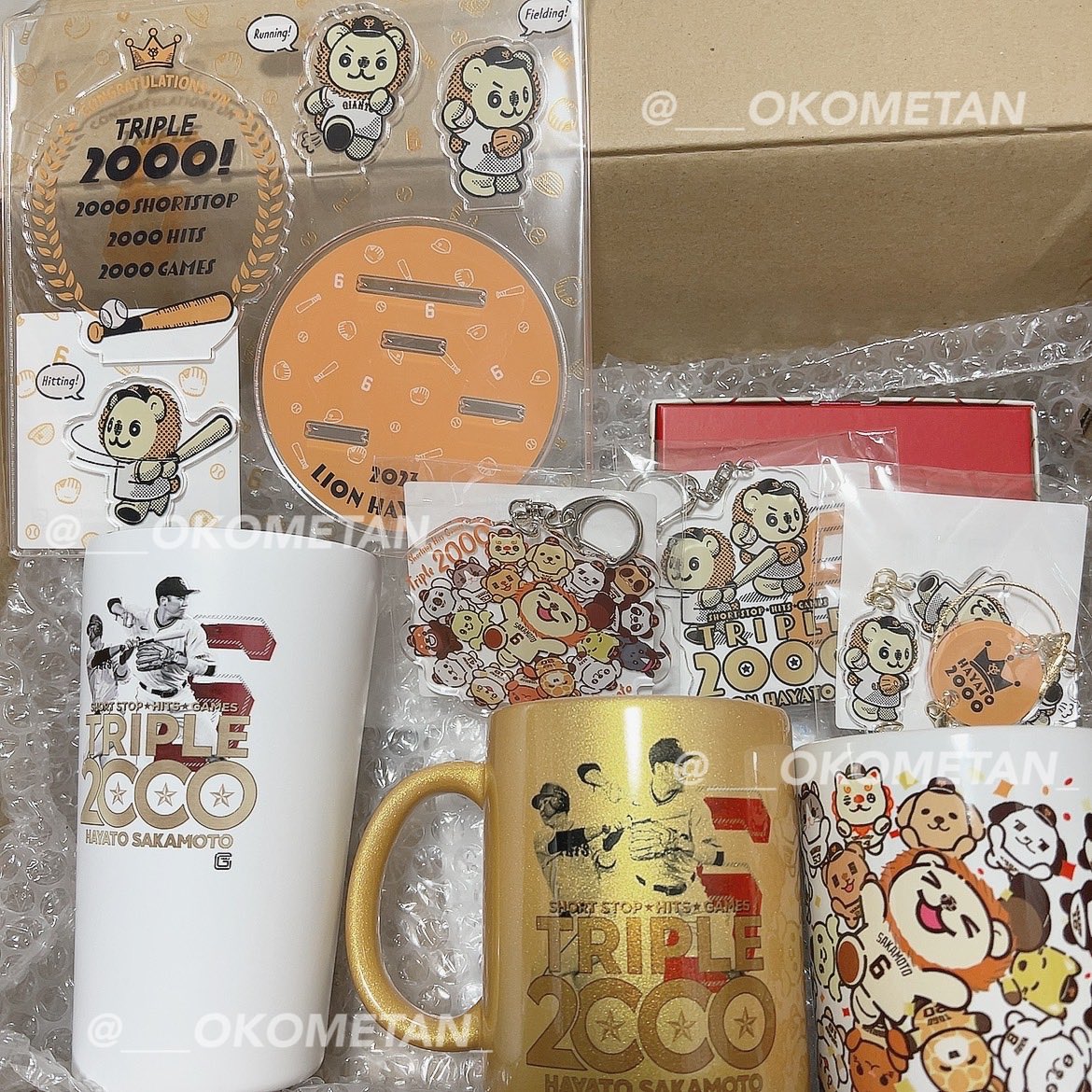 トリプル2000記念グッズ受注生産って聞いて思わず買いすぎてしまったけどまあいいか( ´•ᴗ•ก) https://t.co/s2hDcbVzEt