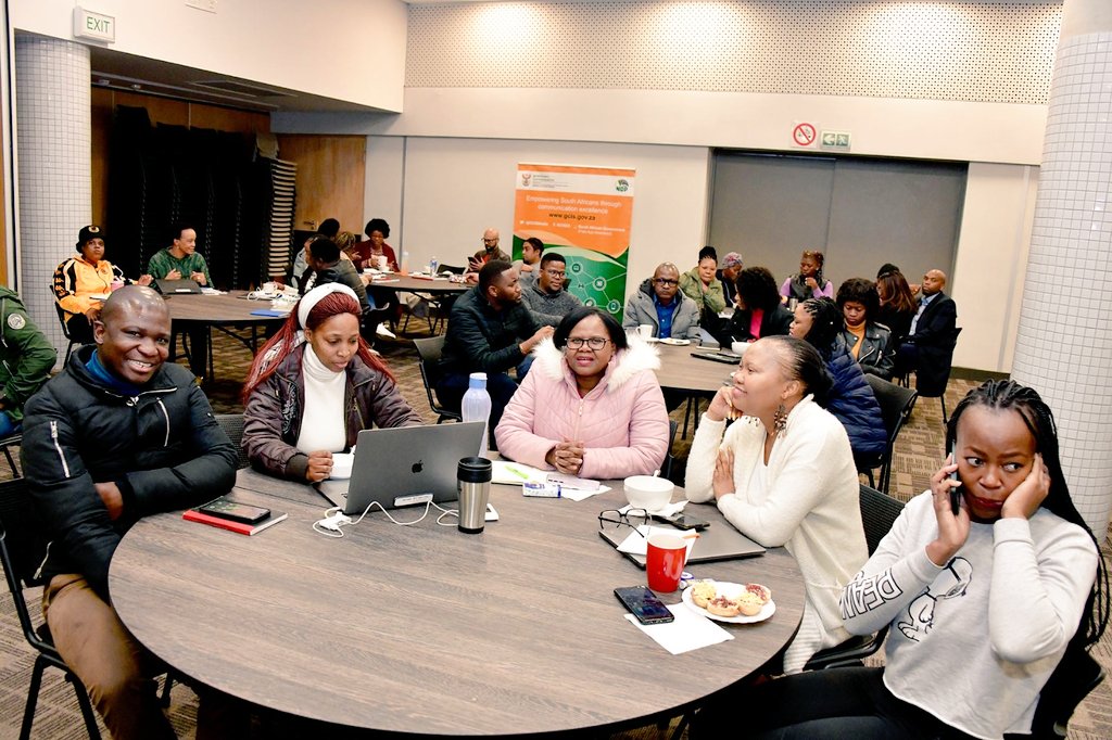 mbelesipho's tweet image. Minister in the @PresidencyZA  Minister @Khu_Ntshavheni  engages with #GCIS colleagues on harnessing and mobilising the goodwill of South Africans