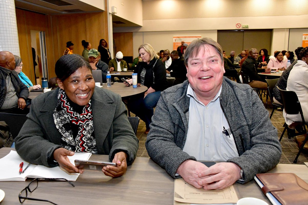 mbelesipho's tweet image. Minister in the @PresidencyZA  Minister @Khu_Ntshavheni  engages with #GCIS colleagues on harnessing and mobilising the goodwill of South Africans