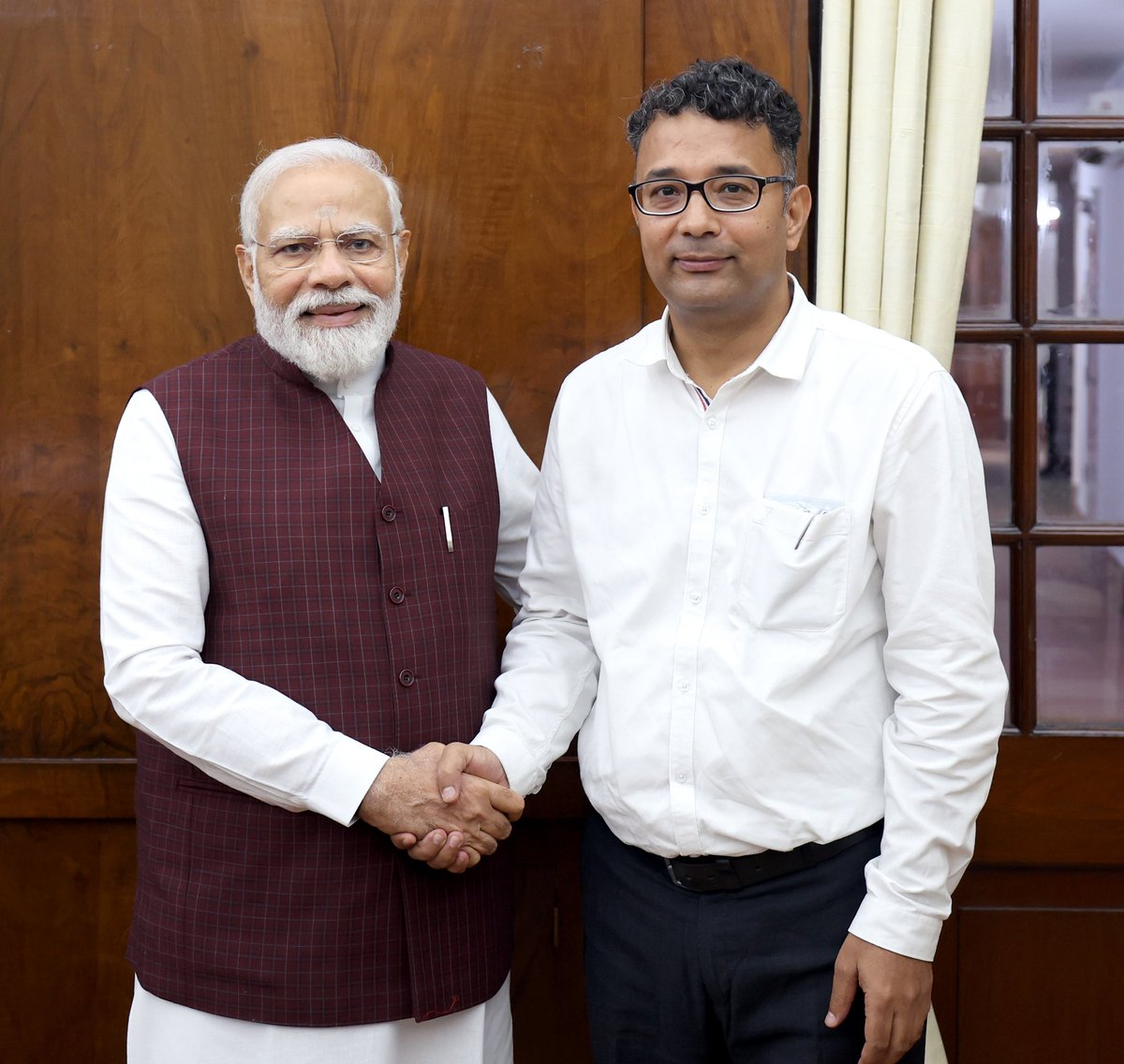 It was an absolute delight to meet hon'ble Prime Minister @narendramodi Ji. Thanks a lot for your valuable time, Sir.