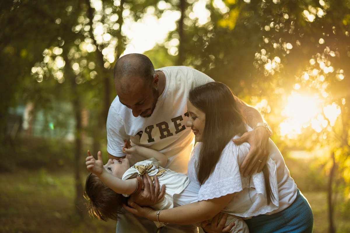 FotodiGiulia's tweet photo. All'avventura con il piccolo Dominik 👨‍👩‍👦

#fotografoitaliano #fotografoabruzzo #fotografomolise #igervasto #fotodifamiglia #familyphotographysession #familyphotography #intothewoods #familyphotoshoot https://t.co/05h5AujxOm