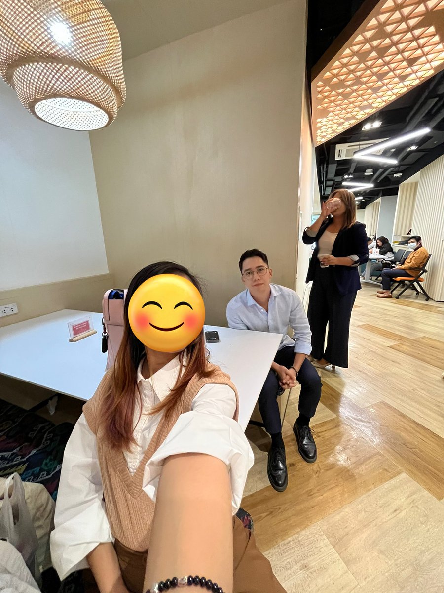 Jeonjankook5's tweet photo. Work with us! 🤗
We are hiring for the Financial Planner post!✨
#parttimejob or #fulltimejob 

(Fresh Grads are welcome) 

DM me if inch 📩
#onlinejobsph #phonly #WFH #WorkFromHome https://t.co/1kDQPfCntV