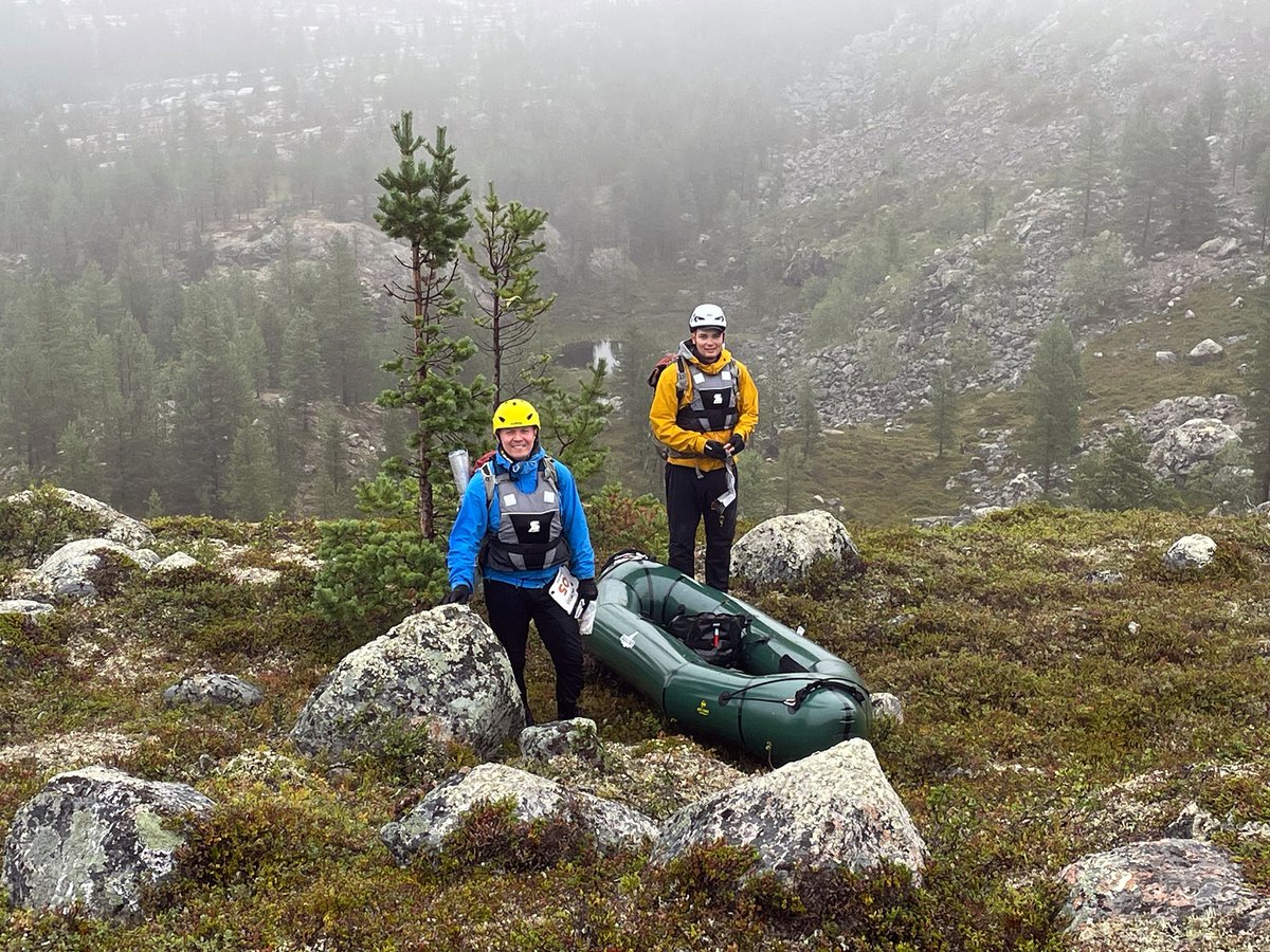 Kairacross's tweet photo. Same spot, four different views. 

Kairacross Vätsäri 2023, CP 17 on the Northern Tuulispää fell. 

Photos by Toni Olkkonen

https://t.co/r7btsBbC43

#kairacrossvatsari #kairacross #packrafting #hiking #hikingadventures #adventure #adventureracing https://t.co/WqZczAki5k