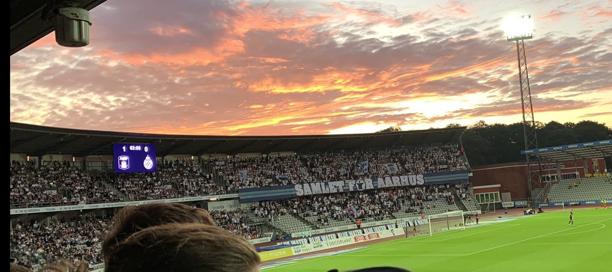 andersc1966's tweet photo. Lovely evening watching #ConferenceLeague at Ceres Park! 💪😍🤘❤️ #AGFCLU #AGF #ultratwitteragf #KSDH https://t.co/7PwFqfiQVX