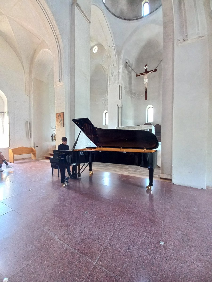 thebrightside0's tweet photo. #magicitaly☀️
#Ravello: maratona #Chopin!
@Reg_Campania @RavelloFestivaI @Ravello https://t.co/9Ahlt1BIKh