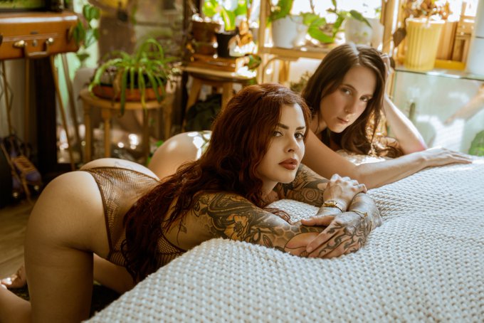 Good morning. Mo fiyah @thecadencelux @goodmusebadmuse https://t.co/Yajk8K2sTq https://t.co/r42OzzHL<a class="tags" href="/tag/thecadencelux">@thecadencelux</a><a class="tags" target="_blank" title="On Twitter" href="/?out=eyJ0eXAiOiJKV1QiLCJhbGciOiJIUzUxMiJ9.eyJpYXQiOjE3MjA1MzE5NDYsImlzcyI6InR3cG9ybnN0YXJzLmNvbSIsIm5iZiI6MTcyMDUzMTk0NiwiZXhwIjoxNzUyMDY3OTQ2LCJyZWRpcmVjdF91cmwiOiJodHRwczovL3R3aXR0ZXIuY29tL2dvb2RtdXNlYmFkbXVzZSJ9.j8qzf8RffEoMyh2P0d0T0QECxi_I4mM_c3EWRnkjIi0CKfhr4hEUo67m6w5csIWUgcsQJ0pi10aFXdiXnvJRuA">@goodmusebadmuse</a>