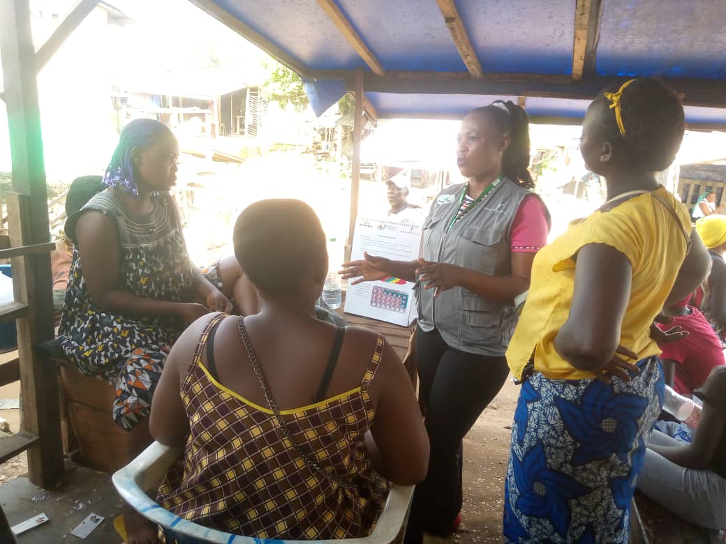 ActionGender's tweet photo. Family planning goes beyond using contraceptives to prevent STIs and unintended pregnancies. Our Community Mobilizers sensitize the community about the importance of FP on women's #SRH, to enable them to make informed decisions. @amplifyfund @MenengageC @reachoutdev1 @MenEngage https://t.co/nSc5Kwuzp0