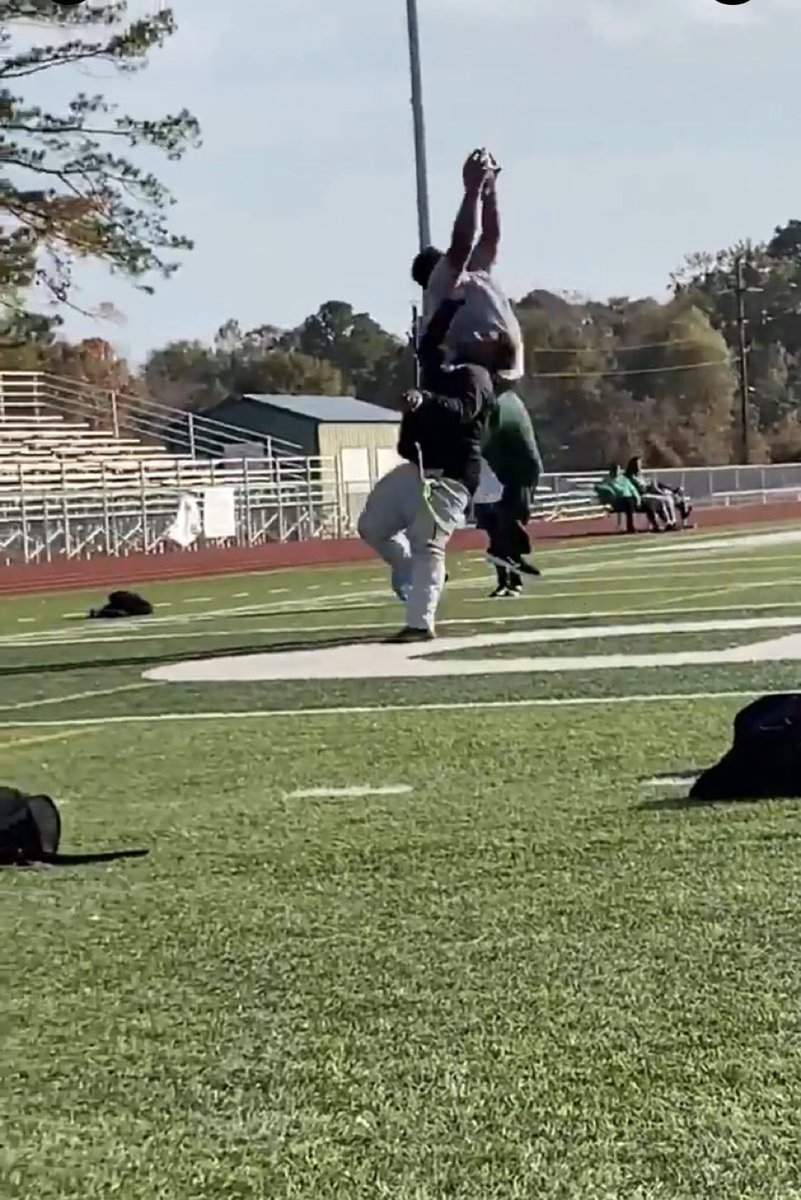 Macho Camacho tweet media