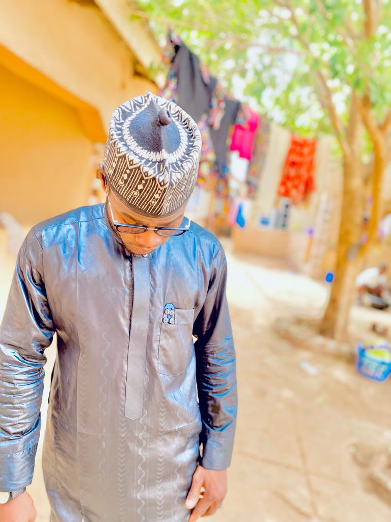 itz_chaamo's tweet photo. Jumu'at munarak frnds and family ๐ชโค.......
#TGITF https://t.co/eBlDosDcXE
