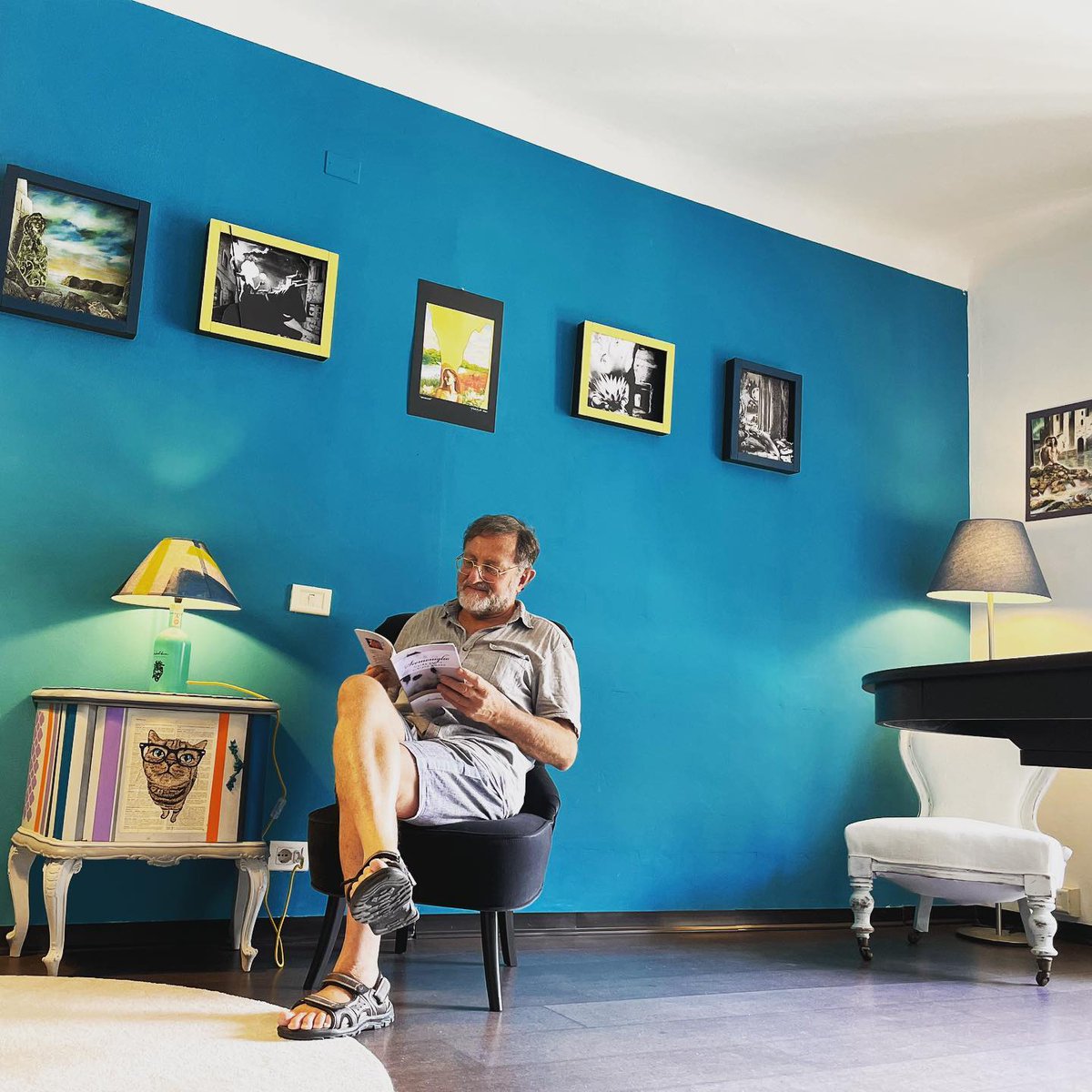 QualityMade_eu's tweet photo. 🇮🇹 Benvenuti al B&amp;B Piccoli Leoni della famiglia di Quality Made, un'incantevole oasi situata al quinto piano di un palazzo storico nel cuore pulsante di Genova, proprio nella meravigliosa piazza San Matteo.

🔗 https://t.co/HnKQK42rxR

#qualitymade #traveldifferent https://t.co/L6o1AFOU09