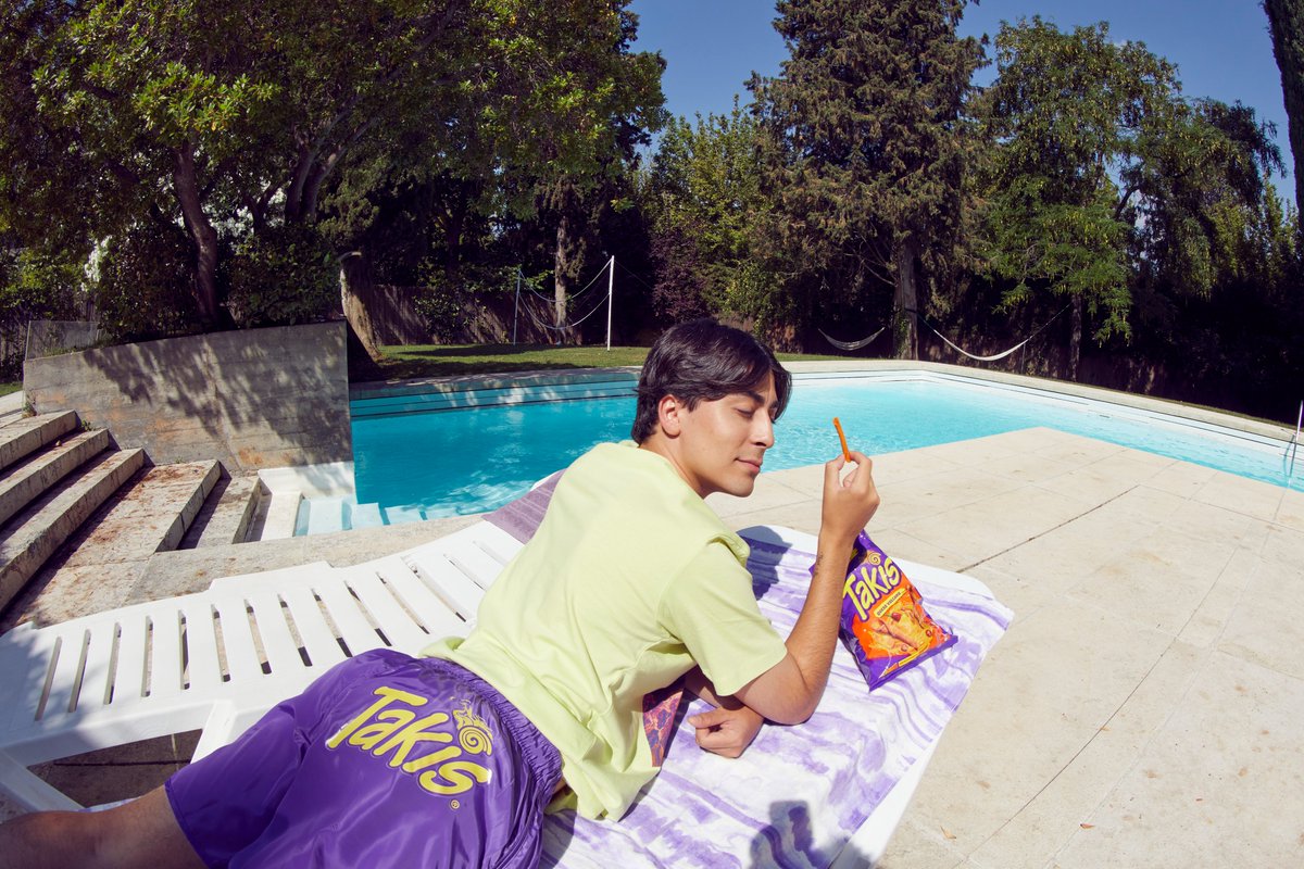 TakisEsp's tweet photo. Acompáñanos en esta historia tan HOT 😎 #AFullconTakis https://t.co/UL79RYqWo9
