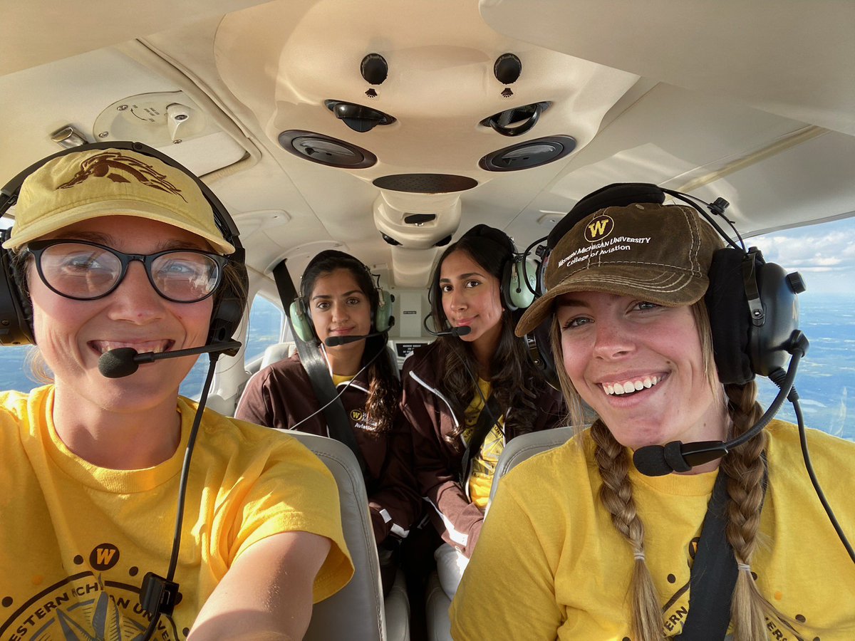 WMUCoA's tweet photo. We are so grateful to our #aviation student volunteers for coming out and representing #wmuaviation with pride! Thanks for the #OSH23 memories #broncos!
#skybroncos #oshkosh #studentlife #aviationstudent #avgeek #gobroncos #airventure #industrypartners #collegelife โ๏ธ https://t.co/DfPfx4yNYb