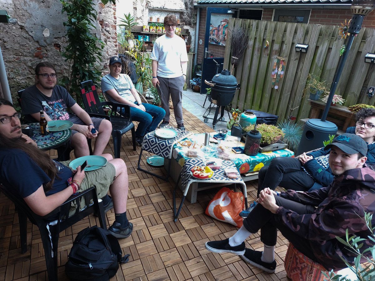 #COE2023 bbq with <a href="/koni/">koni / 小西 将史 / SocialDog CEO</a> <a href="/fivejoshi/">5joshi</a> <a href="/sourhdhr/">jake</a> <a href="/nikolomara/">nik</a> <a href="/Blitzholz/">LwL</a> and my uncle who took the pic