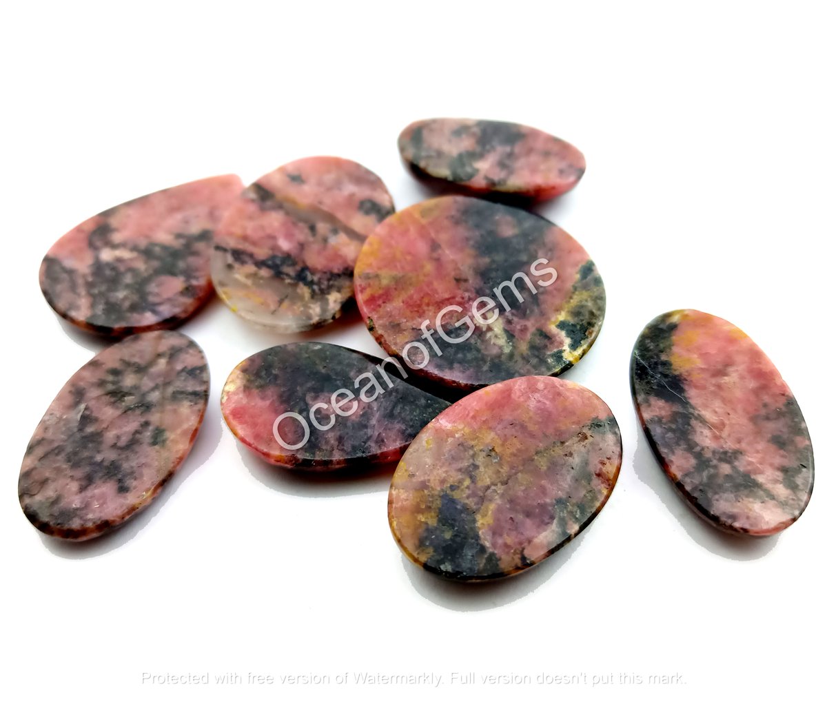 Natural Rhodonite Cabochon Gemstone 

$5 Each Random Pick
Worldwide Shipping$6 Combined Shipping Available
Size 25to40mm Approx
Free Drilling Service

#rhodonite #rhodonitestone #rhodonitecrystal #rhodonitebracelet #rhodonitependant #rhodonitecabochon #cabochon #gemstone