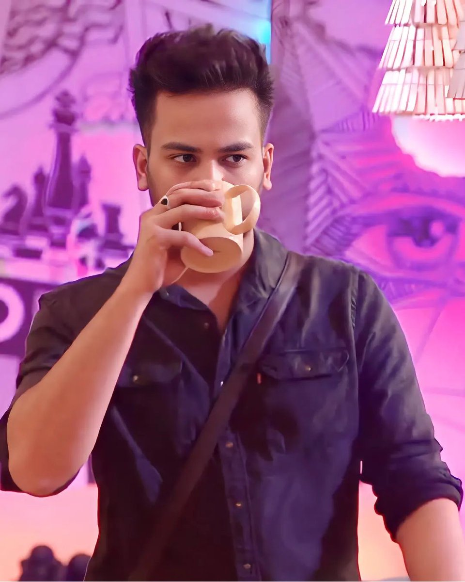elvisharmy's tweet photo. SYSTUMMMM
#elvisharmyistheboss https://t.co/deiVDQY8NS