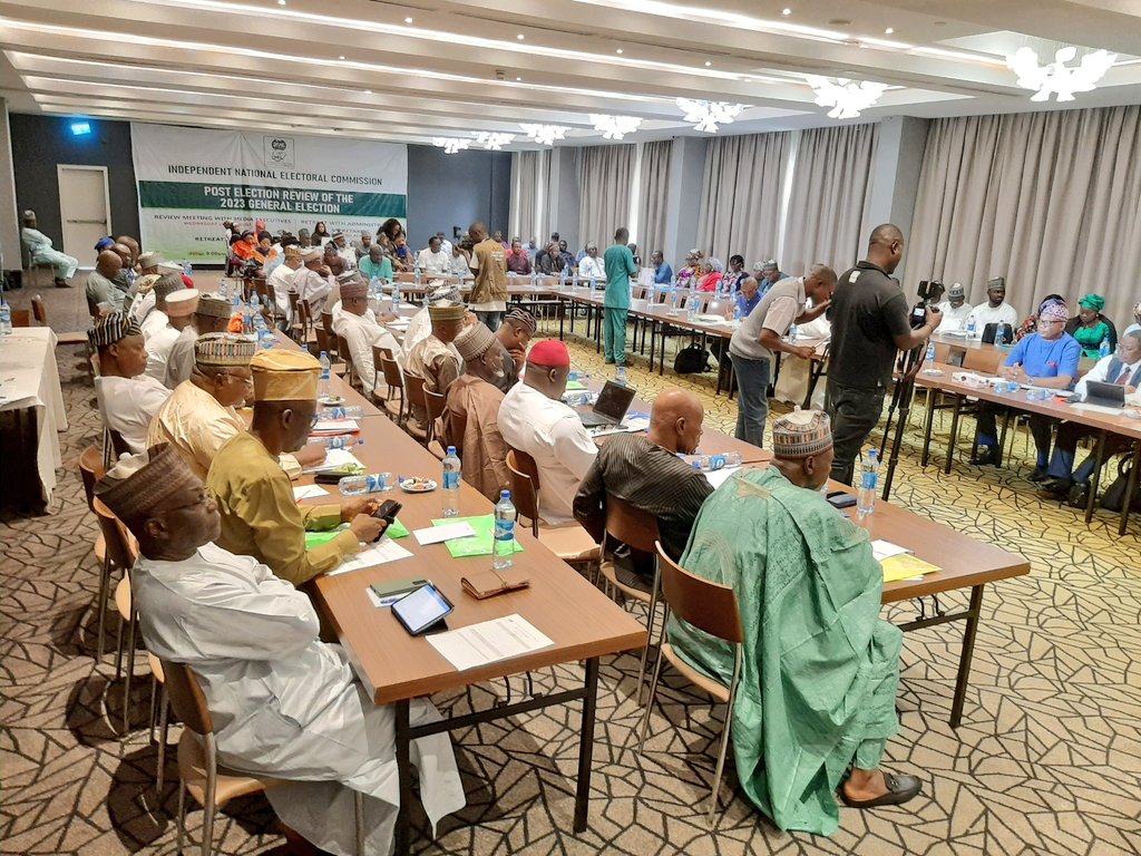 inecnigeria's tweet photo. Discussing the framework for delivering state reports regarding the 2023 General Election, Mr. Chima Duruaku, Director of Planning and Monitoring, addressed the ongoing 2023 Post Election Review Meeting with Resident Electoral Commissioners (RECs) in Lagos.
#PostElectionReview https://t.co/3e9xI0ct3b
