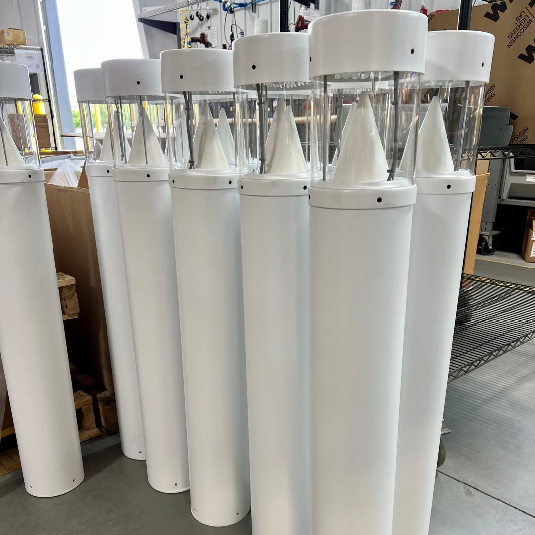 wilightinglab's tweet image. White on White on White Bollards! Custom finish Friday! Get your own custom color config: buff.ly/3FYU30Y #willstudio #madeinwi #customfinishfriday