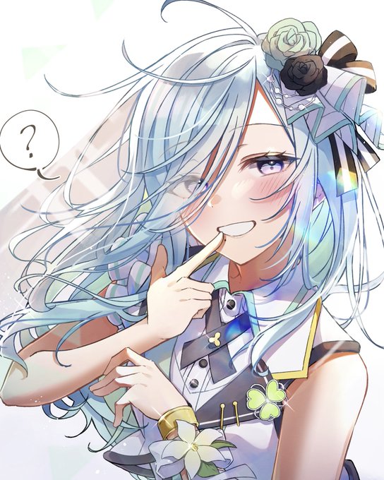 開く口元はどんな印象?