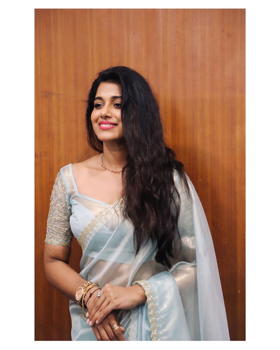 ActressVault's tweet photo. Actress Shilpa Manjunath ❤ https://t.co/VLuUv4Aj7o