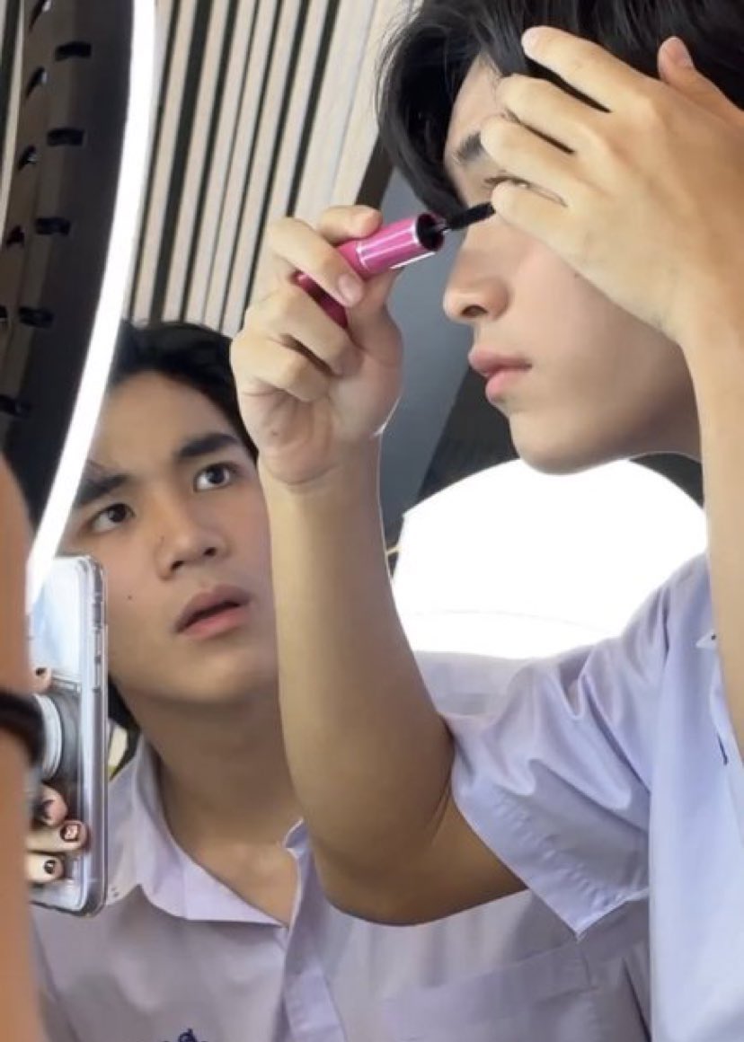 chybspt's tweet photo. ทำไมอะไรแบบนี้ต้องเป็นเจมโฟ้ดทุกที https://t.co/jeOniEdtjm