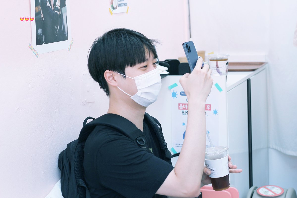 reminiscence_iz's tweet photo. #20230805
#HAPPYJIHOODAY

#아이즈 #지후 #IZ #JIHOO #アイズ #ジフ https://t.co/SND73Mculp