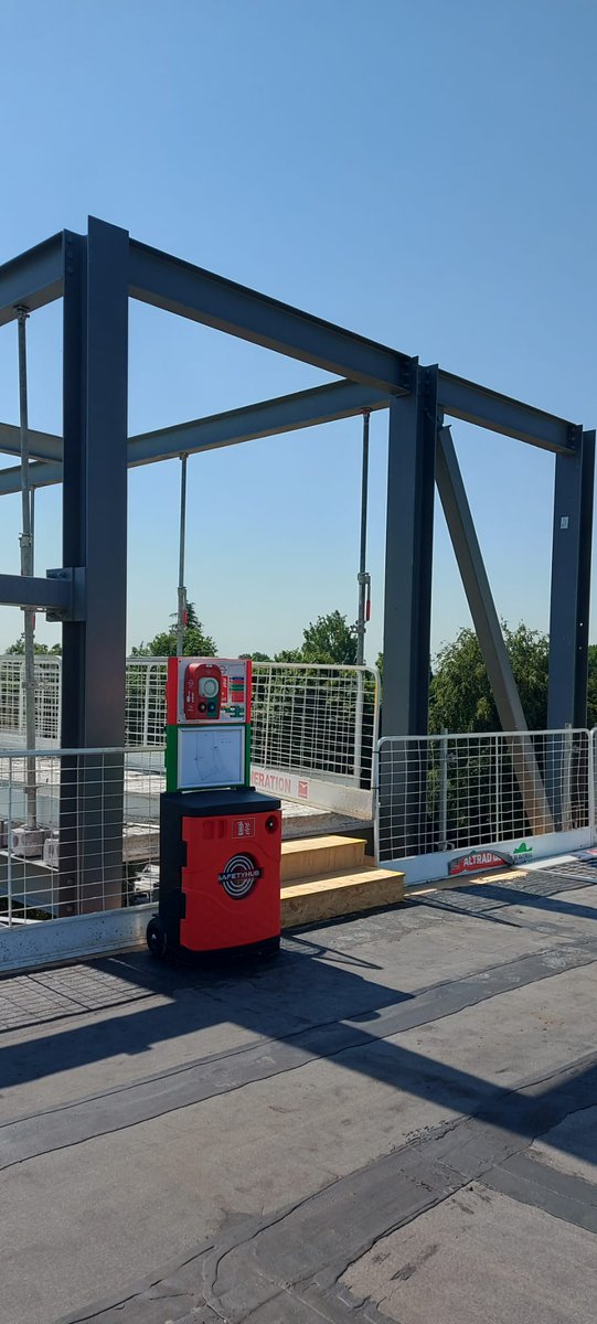 Howler UK tweet media