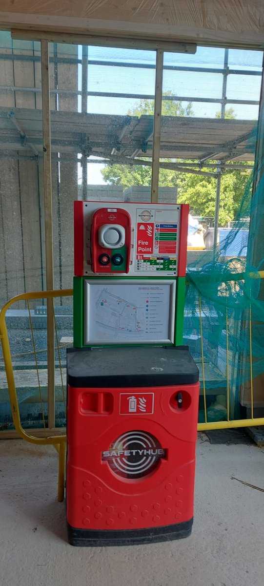 Howler UK tweet media