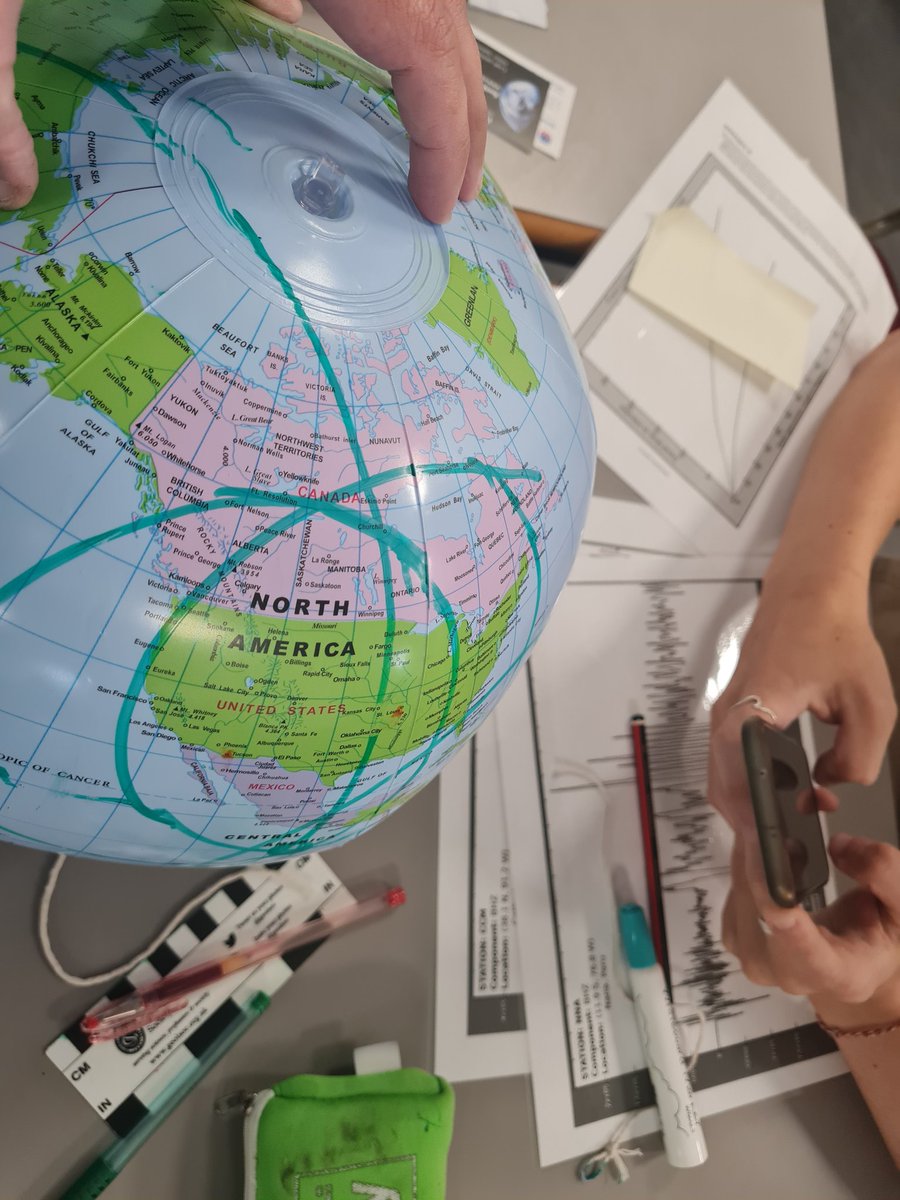 Locating EQs from the Pwave and Swave differentials to triangulate likely tectonic activity <a href="/DurUniEarthSci/">Durham Earth Science</a> <a href="/ESTA_UK/">ESTA</a> #GESS23 looking to complement this with @CornubiaGeol GIS #EduMed