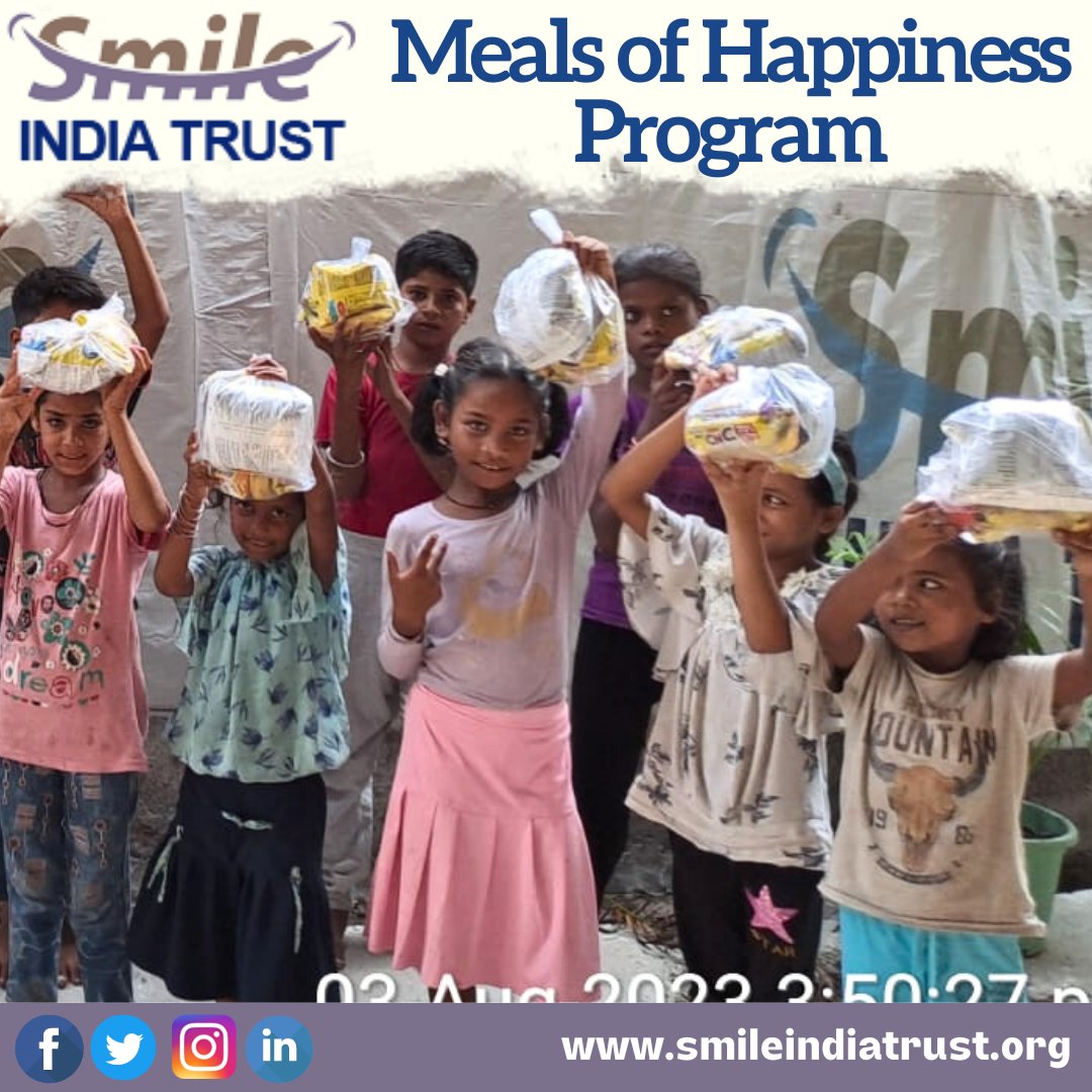 #Food is always important for living #life, but there are many people in our #society  who are not able to manage food for their family. Our aim is to provide #food to the families who really need it.
#SmileIndiaTrust #help #helpus #support #need #love #helpinghand #loveforfood