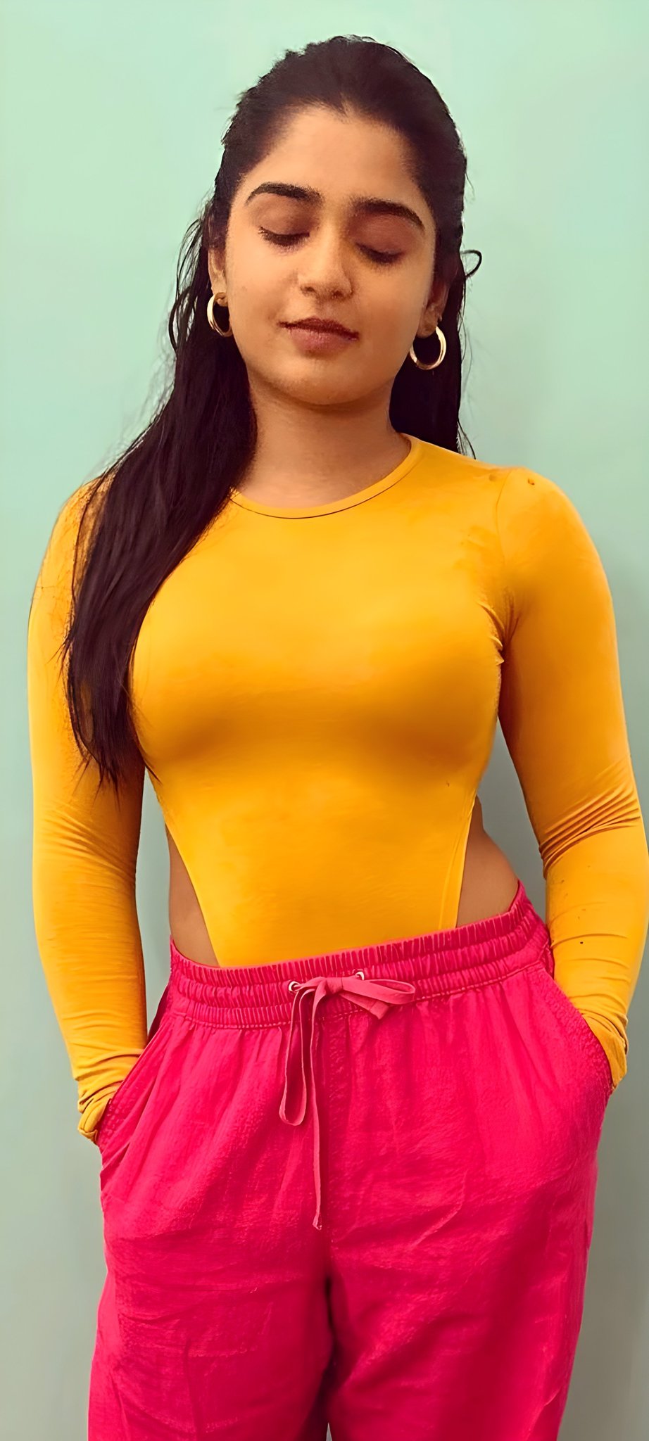 F2rvprFawAE7K1G?format=jpg&name=large