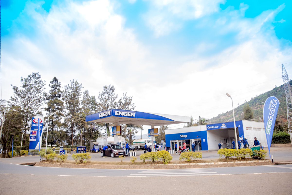 VivoEnergyRw's tweet photo. Fuel up and Win Big! Our activation at Engen Gitikinyoni gave customers a chance to fuel up with #EngenEcodrive and got the chance to win exciting fuel and shopping vouchers!
Fuel up and Save up. Twagiye RUBAVU.
#IronmanRwanda #EngenEcodrive #visitrwanda https://t.co/XGqeojD3SH