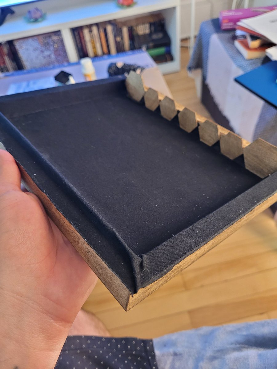 CubOblivion's tweet photo. I made a #dicetray! Tell me whatcha think peeps!!!! I plan on making a top piece with a magnet background for stuffs! It's gonna look like a #mimic!#dnd #nerd #dnddicetray #dnd5e https://t.co/zDp25QJIxE