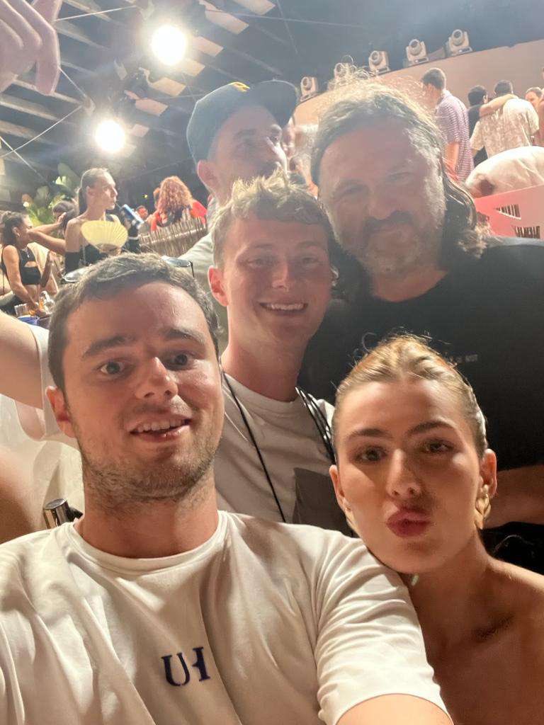 LiamF672's tweet photo. Don’t think we will experience a better B2B than that ever again 🤯 Carola B2B Solomun at Destino 🔥 https://t.co/r7QO5fP7tJ