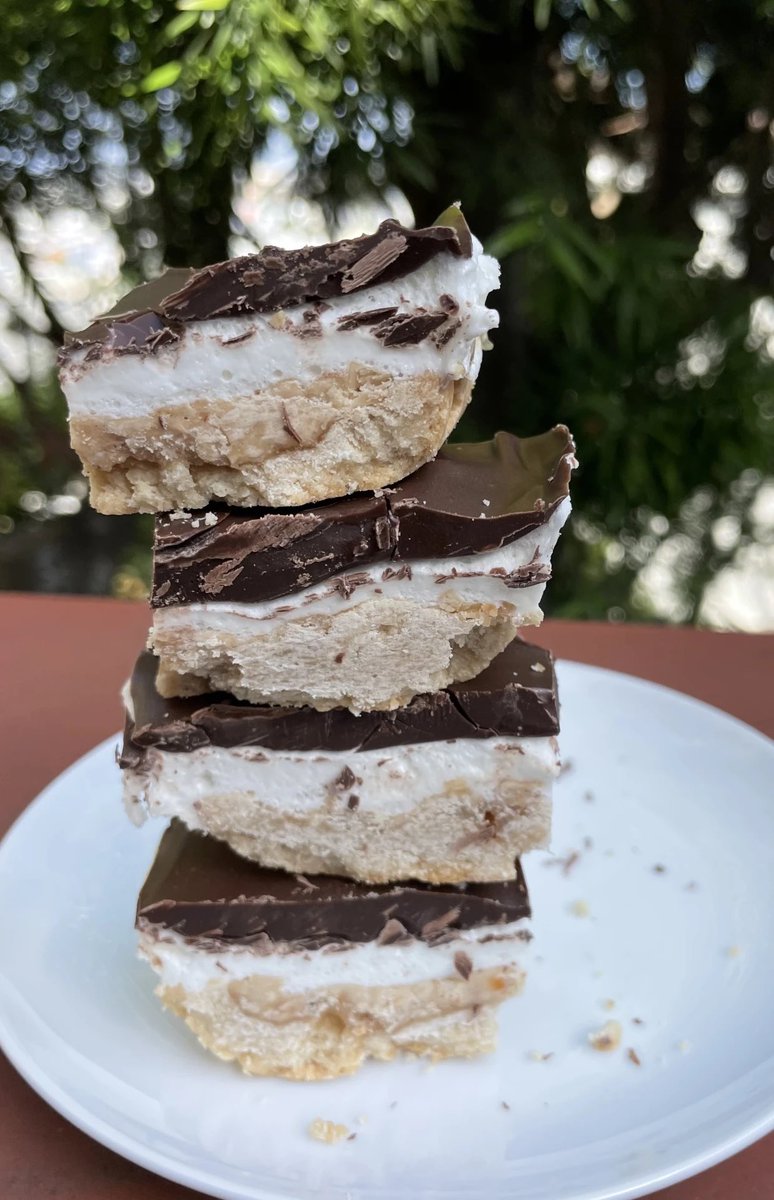 Ugly Dessert for Today-Marshmallow Millionaire’s Shortbread!
I got a hankering for both chocolate and shortbread. Added toffee and marshmallow and here we go! bit.ly/45gyLGi
#ugly_desserts #uglydesserts #sfbaker #shortbread #shortbreadrecipe #millionairesshortbread