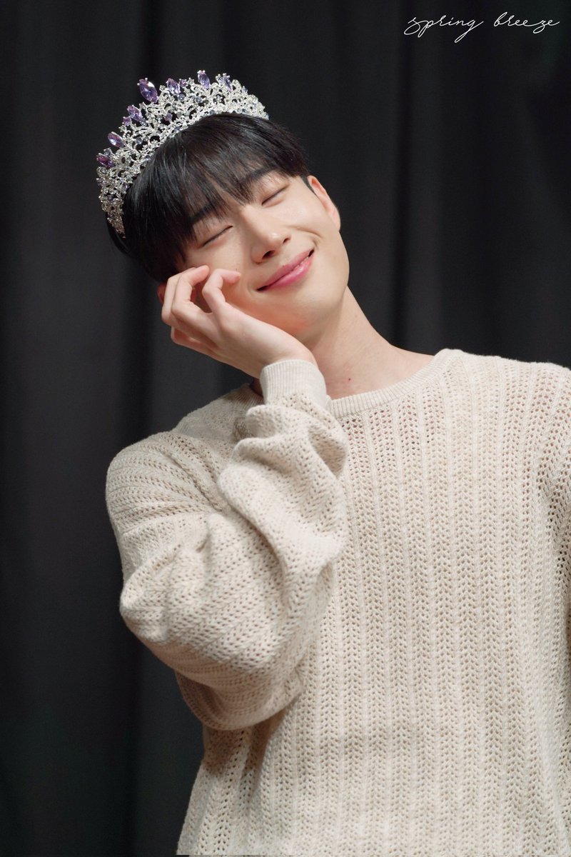 230804 케타포 팬싸

화려한 왕관도 승우한테는 찰떡템 👑 

#한승우 #승우 #HANSEUNGWOO
#SEUNGWOO
