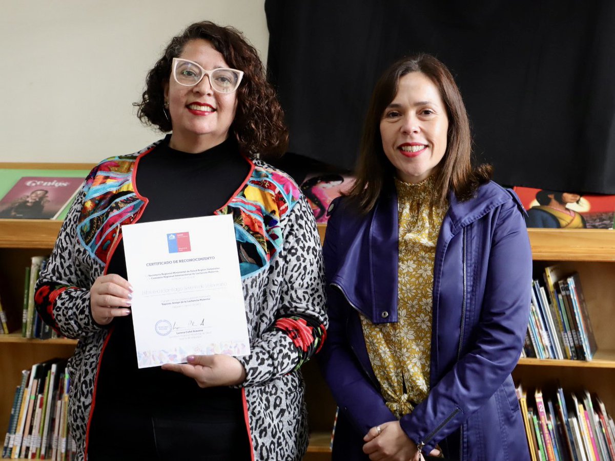 SaludSsrv's tweet photo. 📣 Hoy se realizó la acreditación de la Biblioteca Santiago Severin de #Valparaíso como un espacio amigo de la #LactanciaMaterna. La SEREMI de Salud, Lorena Cofré, participó de este importante hito, en el marco de la Semana Mundial de la Lactancia Materna (1/3) https://t.co/0FkKrhYb6v
