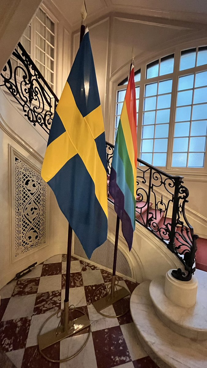zivnk's tweet photo. Thank you @SwedishPM Ulf Kristersson for hosting this afternoon the 1st #pride mingle at Sagerska Palace, in honor of @stockholmpride. As a member of the #LGBTQ diplomatic community and as a representative of the State of Israel, it also meant a lot to me that the event was held on Raoul Wallenberg’s birthday. #HappyPride.