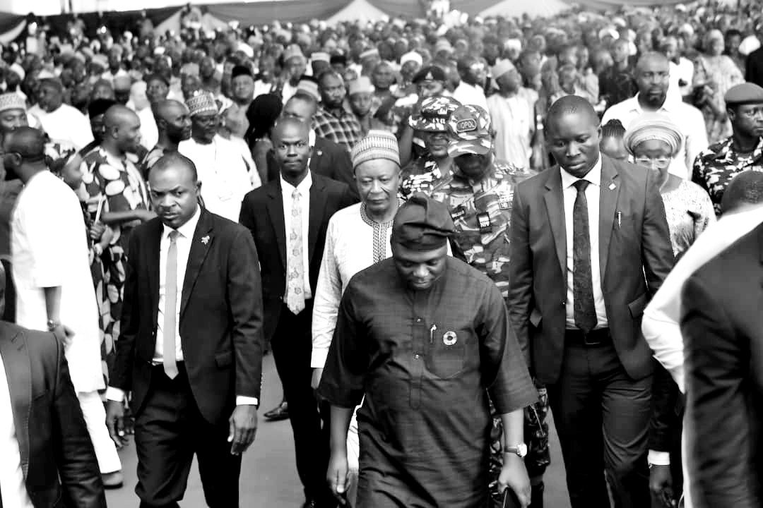 GovAgbuKefas's tweet photo. Yesterday, I met with over 2,500 Primary School Teachers, Head-Teachers alongside LG Education Secretaries. This interaction afforded me the leeway to hear more points in driving our Free Education Policy. 

Before I declared 'Free Education', I had sent a Team when I was Governor-elect to go round all the 16LGAs to bring me Data and Pictures of all the Primary and Secondary Schools in Taraba state. So, my decision was well thought out and there’s no going back on this.

The 'out-of-school children' numbers in Taraba are embarrassing and we have to do something pronto. 

We are reactivating the Taraba Printing Press for more productivity, to enable the Government meet up with the provision of books and other materials that will be needed to actualize the Free Education Policy.

Teachers will have the opportunity to attend Seminars, Workshops, Trainings within Nigeria and even outside Nigeria. Also, Housing projects for Teachers will be available - so that they will be more committed to their work.

#MovingForward