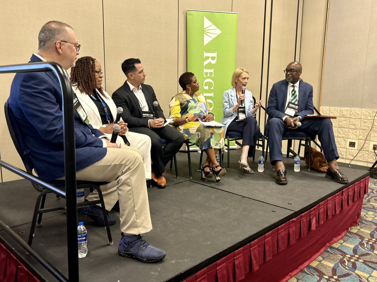 NOW: #NABJ23 w/ <a href="/RegionsBank/">Regions Bank</a>, <a href="/BhamCitySchools/">Birmingham City Schools🎓</a> and @Fox6Steve … Discussions on #MediaRelations, #BrandJournalism &amp; more.