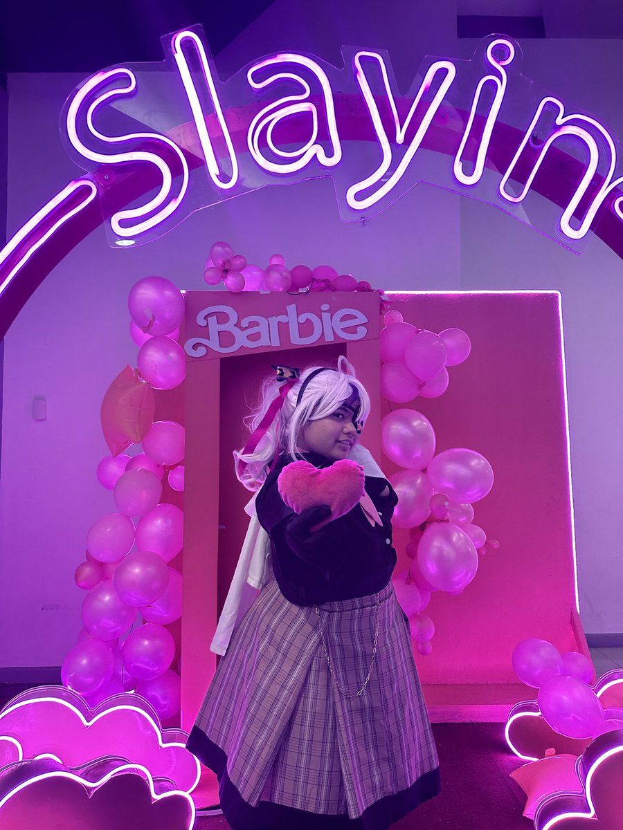 OuranIntrovert's tweet photo. I brought the doll to the doll movie hehe ❤️‍🩹🐰

#MariArtte #MariaMarionette https://t.co/coSJqYRe6O