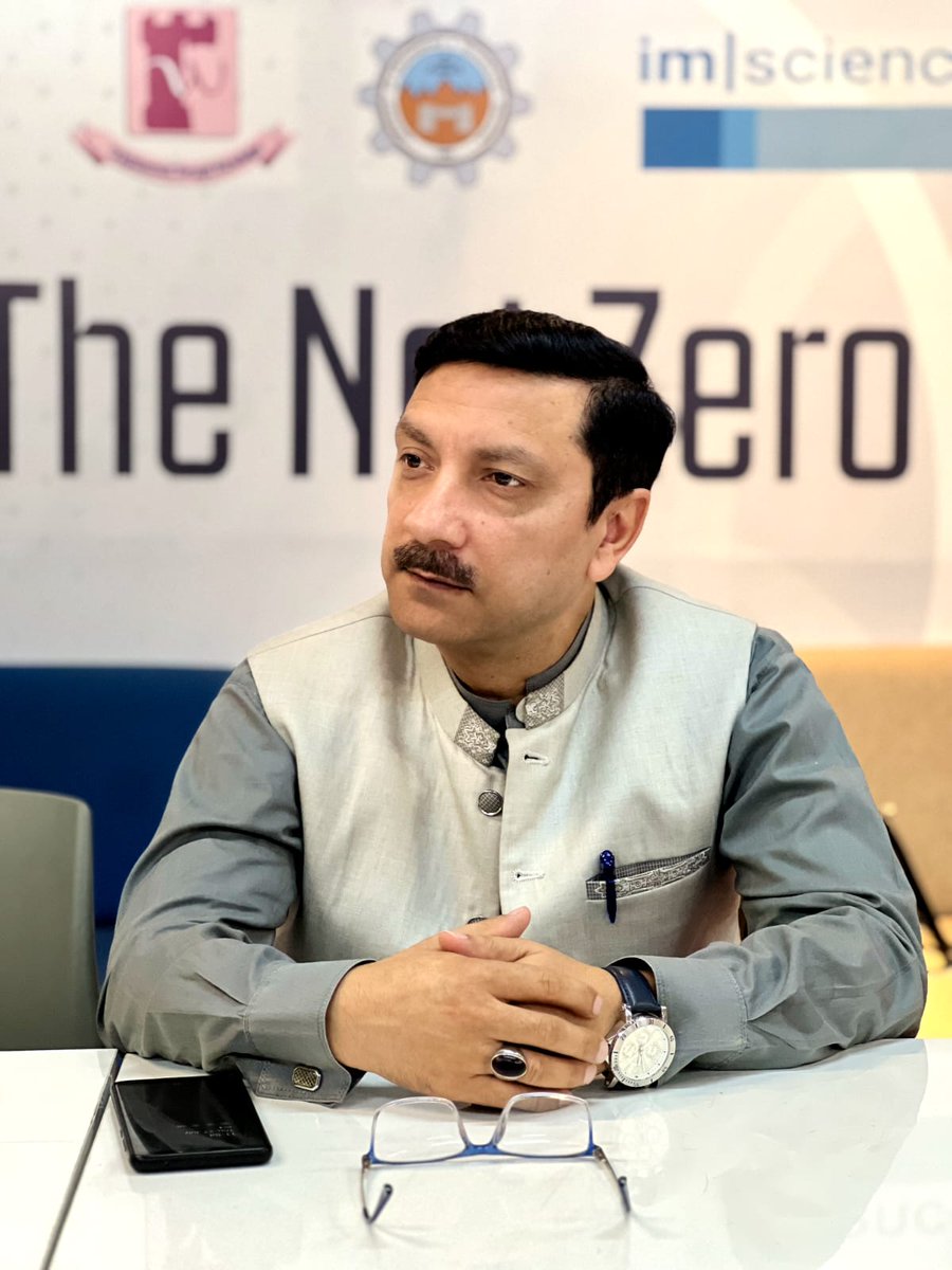 youthinconclave's tweet photo. 🌟Grateful to Mr. Muhammad Rashid, Manager of @SmedaOfficial, for his enlightening talk at TechConnect: Peshawar. His insights left a lasting impression, inspiring all participants🌟

#Grateful #InspirationalSpeaker #YIC #TechConnectPeshawar #SMEDA #Peshawar #EVENT https://t.co/R3qeEGHD8v