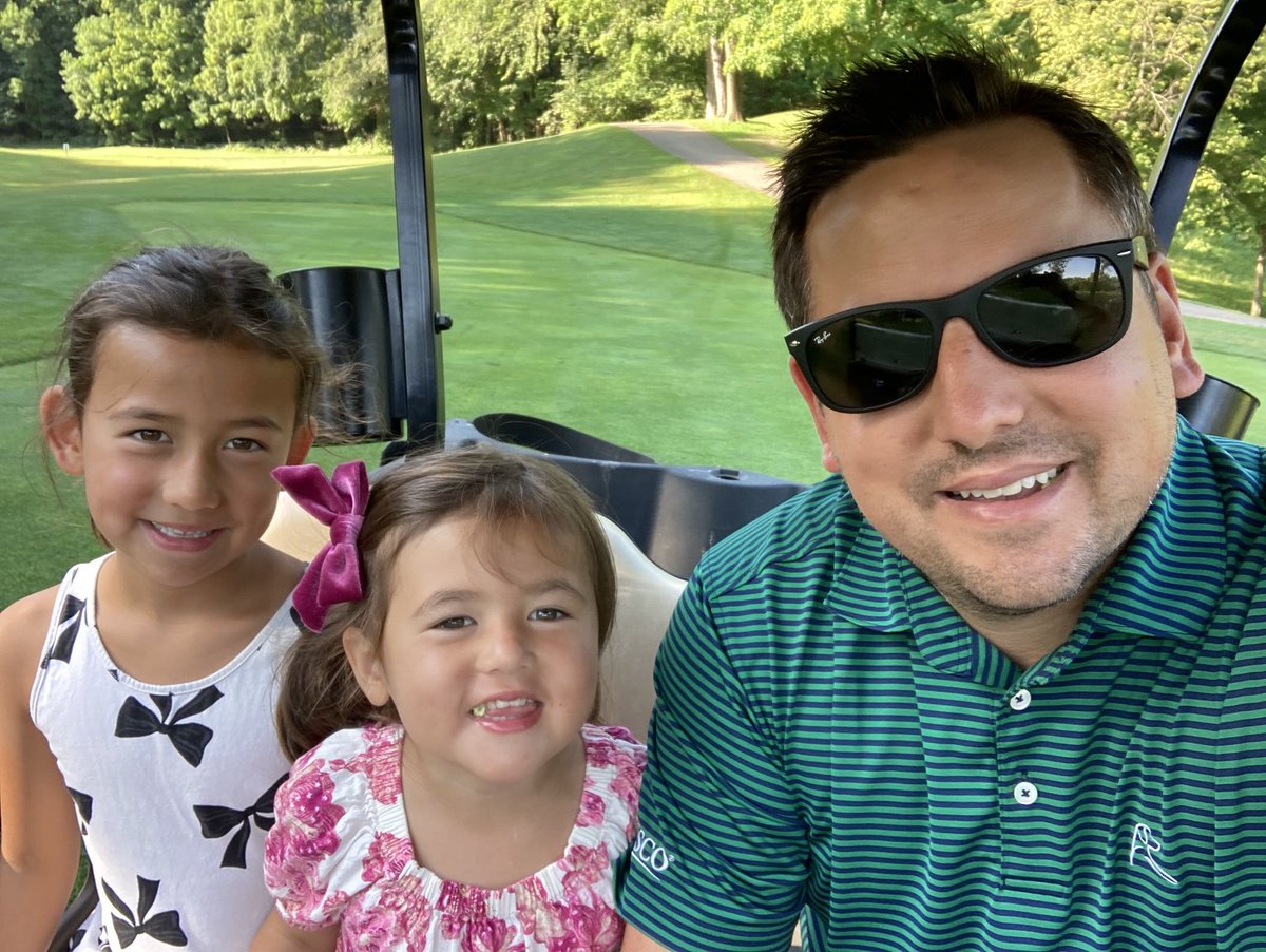 Brought my two beautiful assistants to work with me this morning.