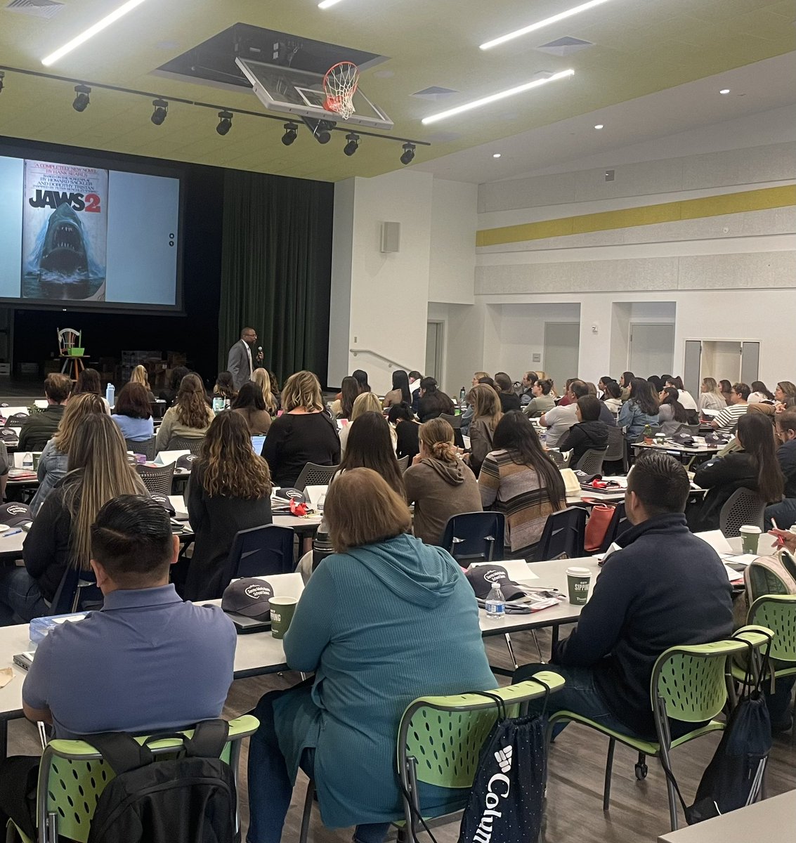 Jennifer Loftus tweet media